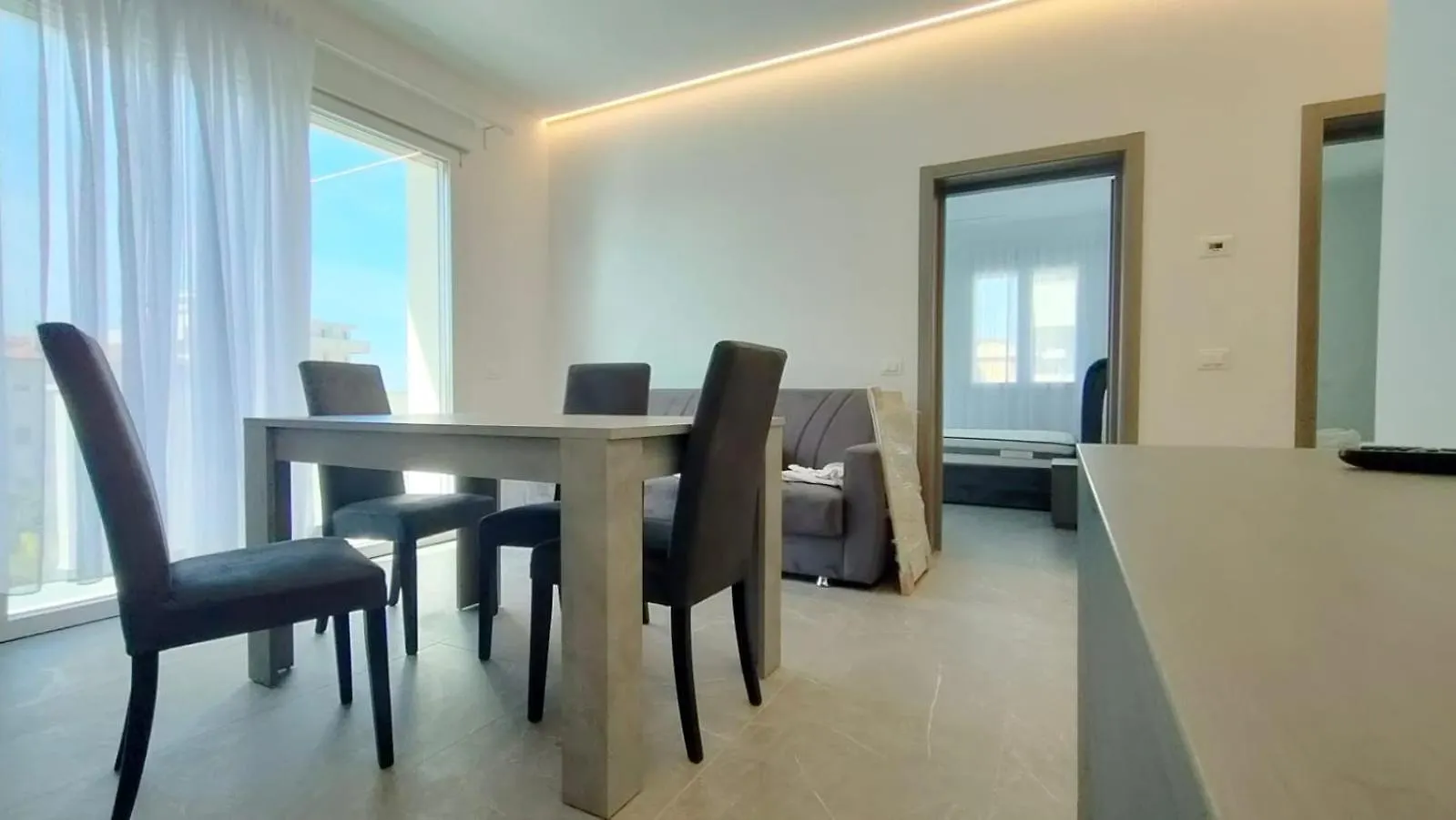 Villa Borghesi Suites Fronte Mare Rimini 0*,  Italien