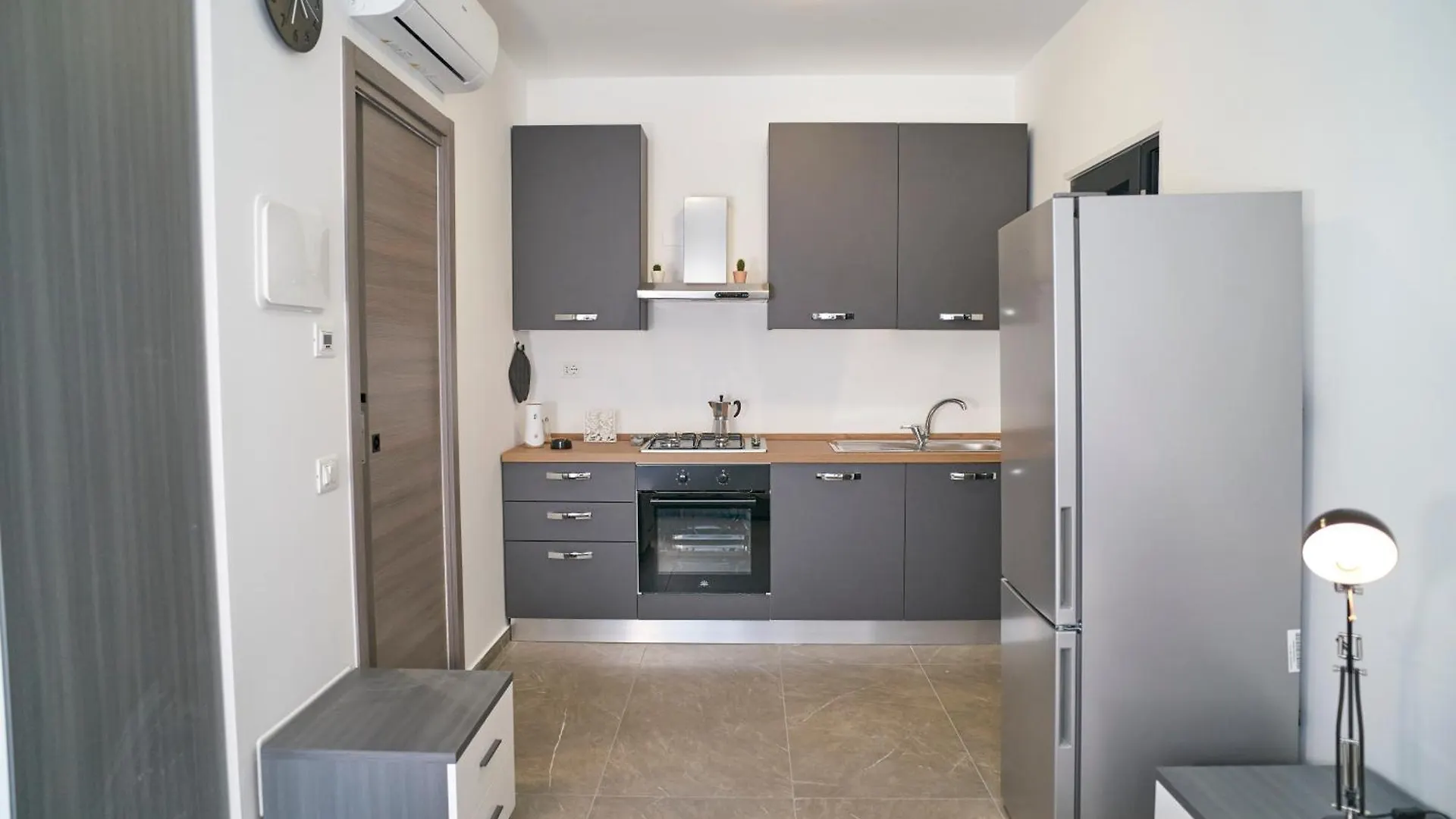 Villa Borghesi Suites Fronte Mare Rimini 0*,