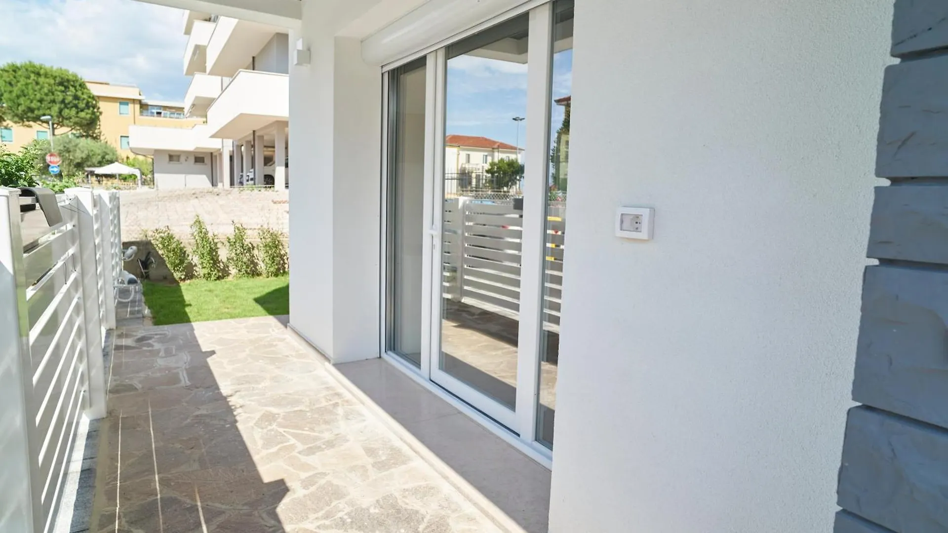 Villa Borghesi Suites Fronte Mare Rimini Lejlighed